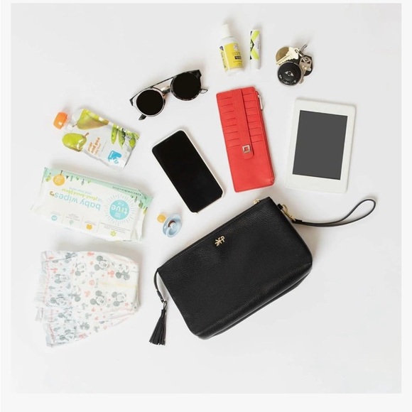 Freshly Picked Classic Zip Pouch Stone. NWOT. - Picture 6 of 8